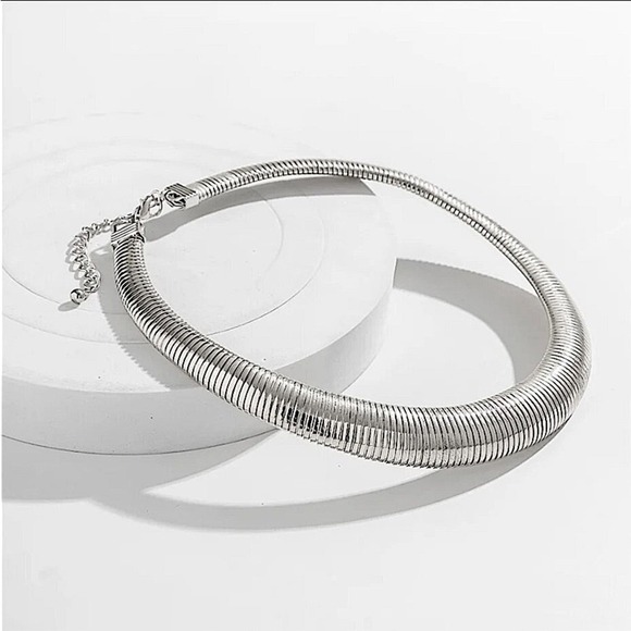 Silver Collar Exaggerated Choker Grunge Punk Spiral - Picture 6 of 7